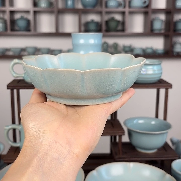 盘仿古莲花洗微微瑕