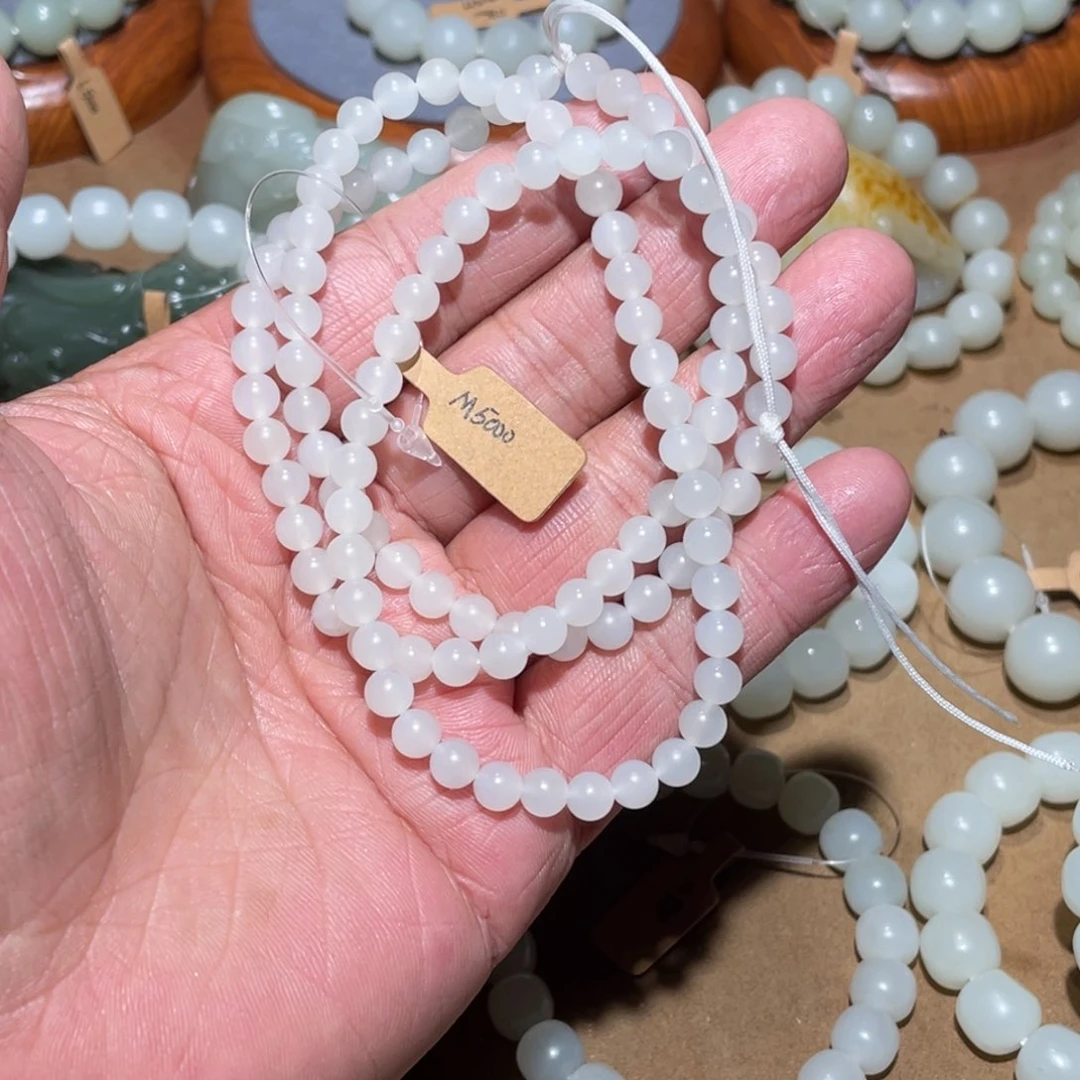 和田玉项链未镶嵌猪***发6mm