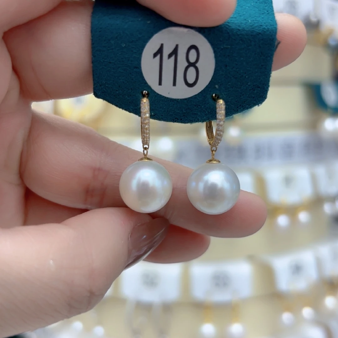 淡水珍珠耳饰18K金镶嵌