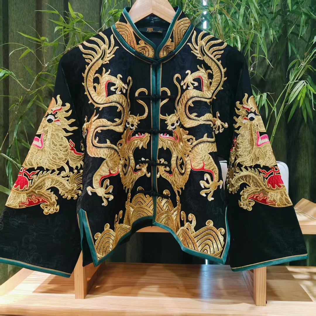 凤徕兮私人定制黑色福禄底满绣金龙刺绣对襟盘扣短风衣（HY25009）