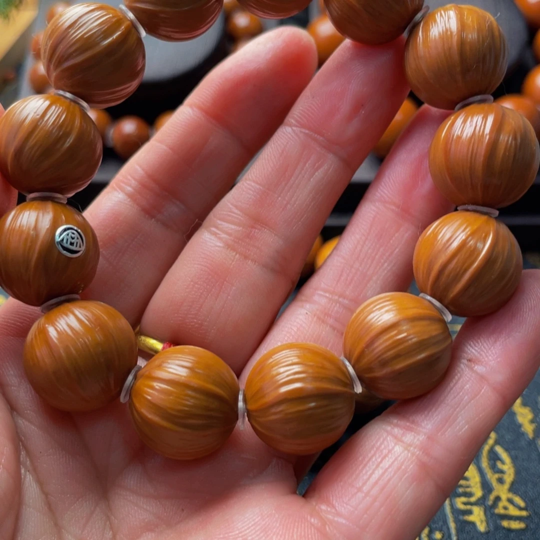 蓝***2橄榄核吊坠橄榄1.7