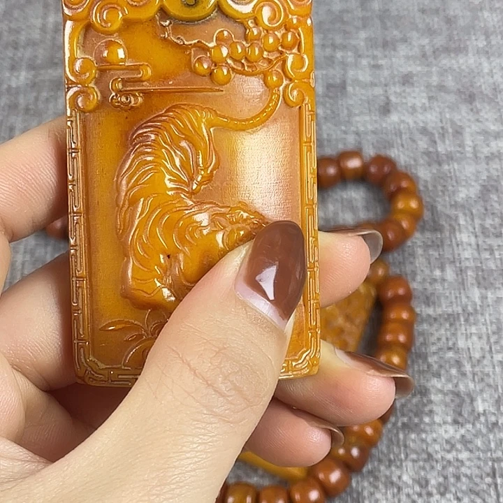 大果紫檀（缅甸花梨）牌子