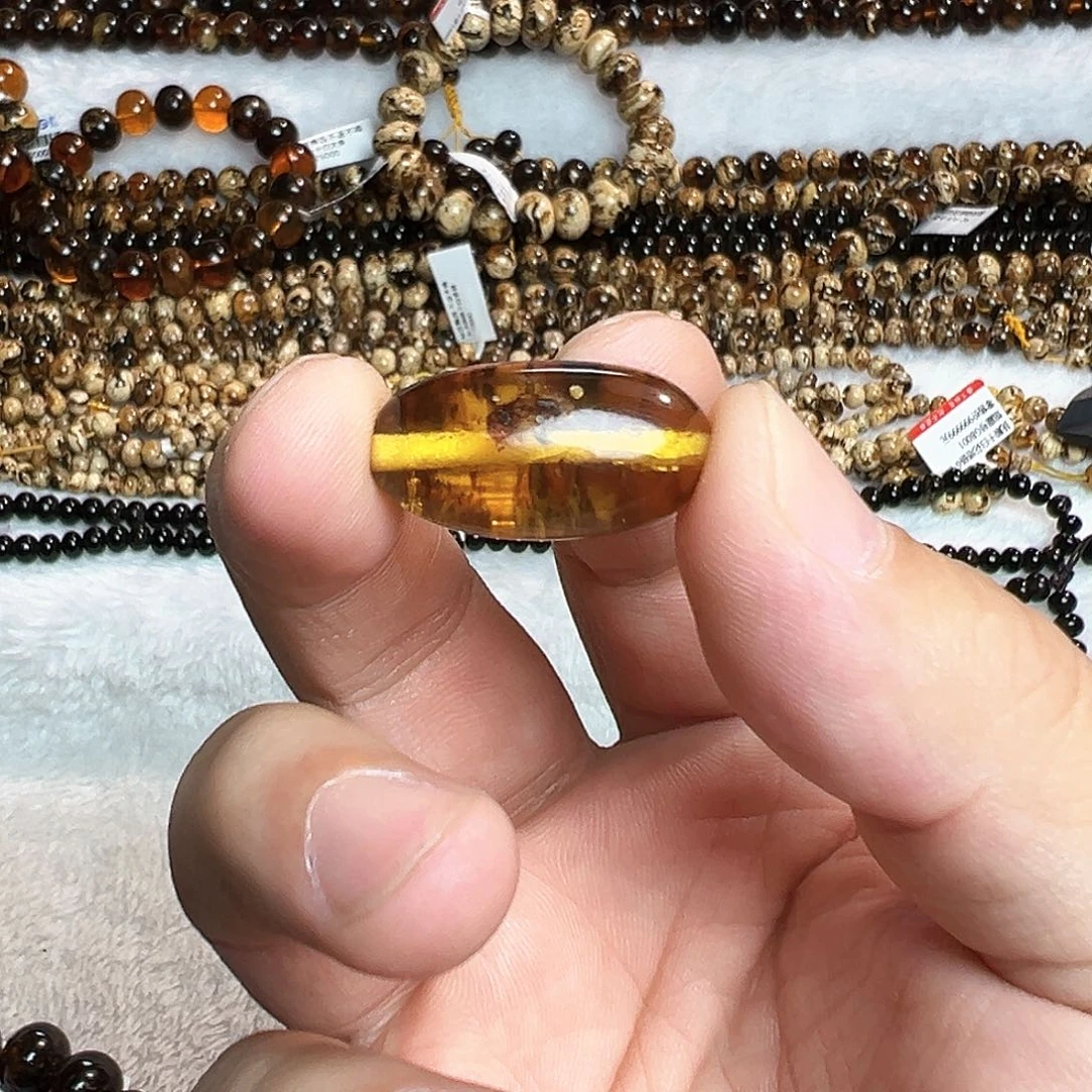 未镶嵌琥珀手链水*抚顺