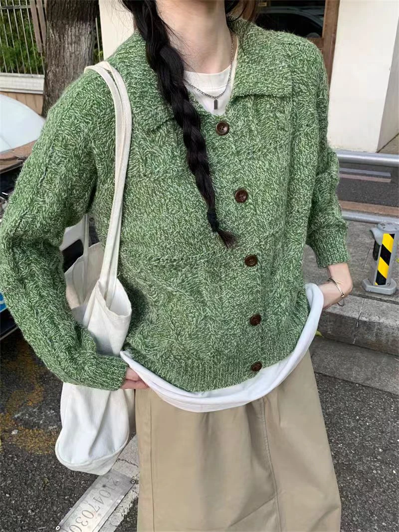 【菱格-绿】2025秋冬新款翻领菱形格麻花纹软糯高级感针织开衫女