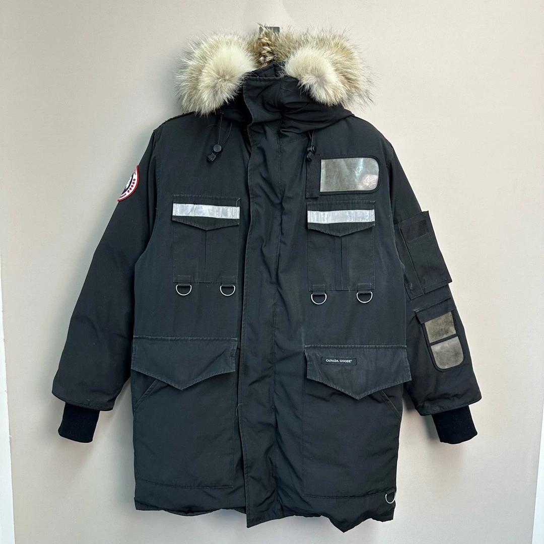 95新 加拿大鹅 Canada goose resolute派克羽绒服/XS码/价15900