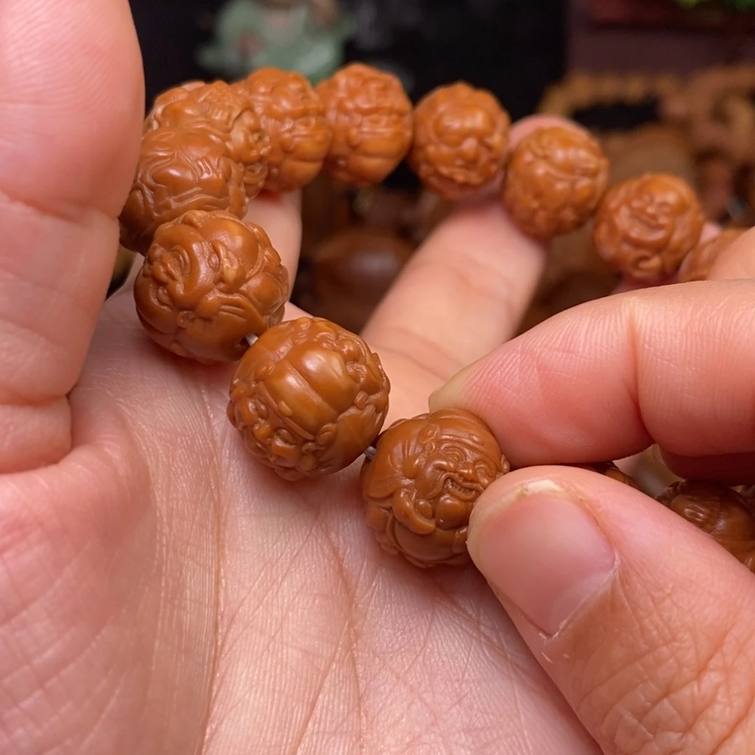 菩提籽类橄榄核雕刻手串手链项链吊坠