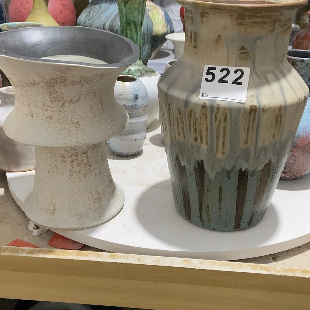 陶瓷惹**.景德镇花瓶一物一拍