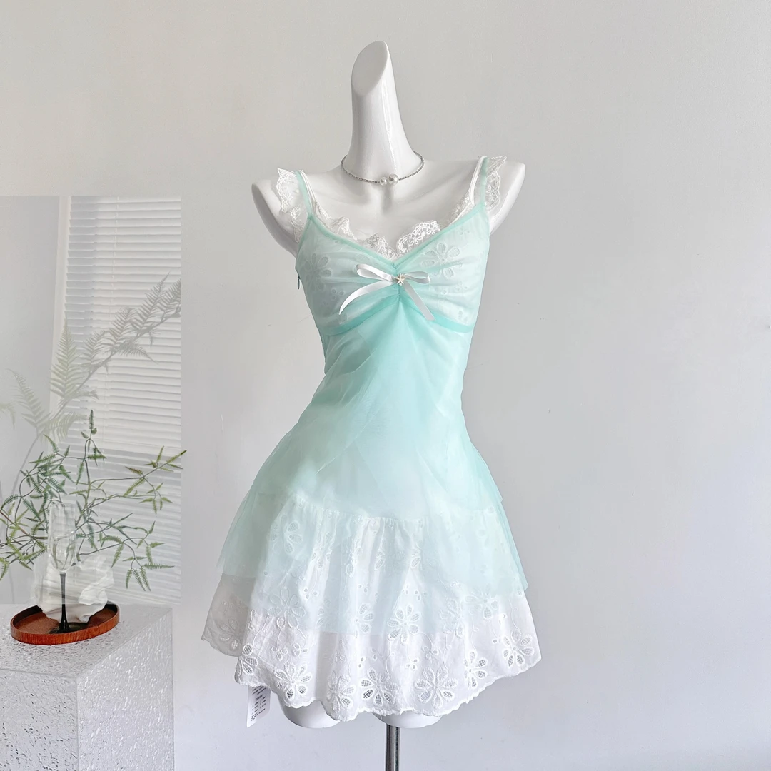 夏季新款韩版假两件蕾丝拼接收腰吊带短裙女辣妹度假小飞袖连衣裙