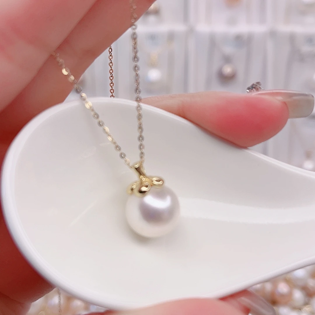 淡水珍珠吊坠(赠链)未镶嵌