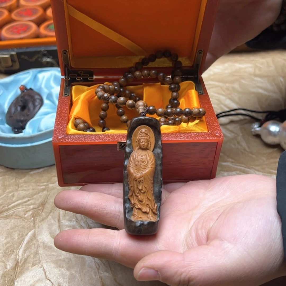 大叶紫檀（黑酸枝木类）