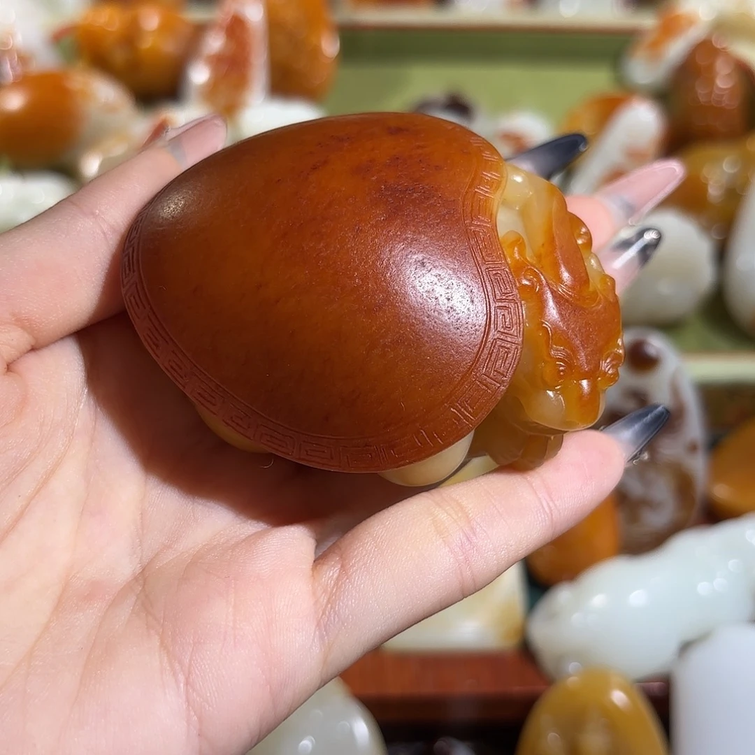 宏***艺和田玉未镶嵌挂件