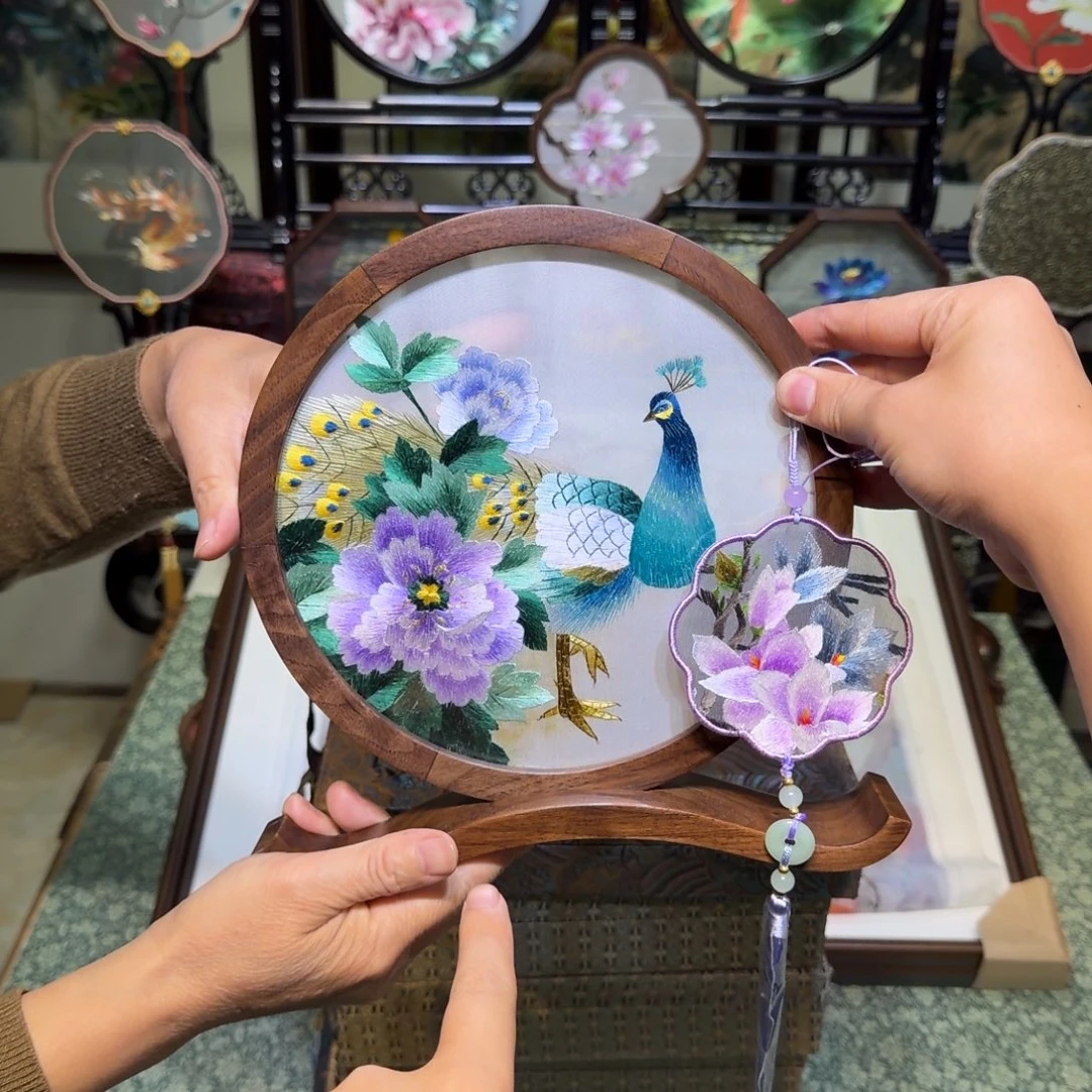 刺绣手工苏绣工艺制作技艺精湛