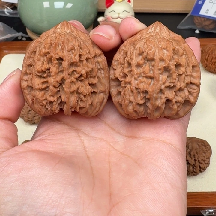 文玩核桃把件全品满天星44