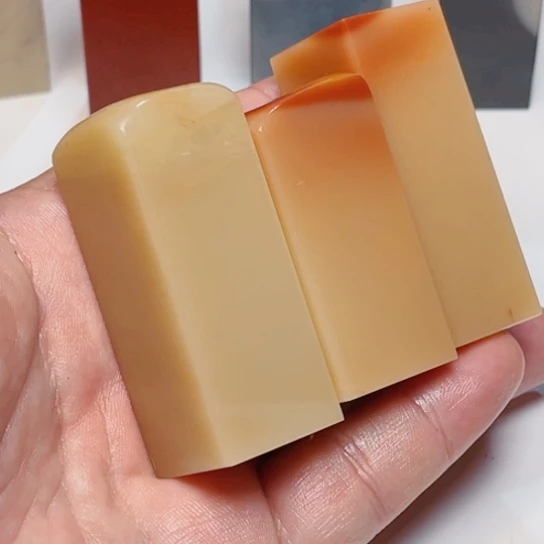 用***1老挝石老挝石结晶