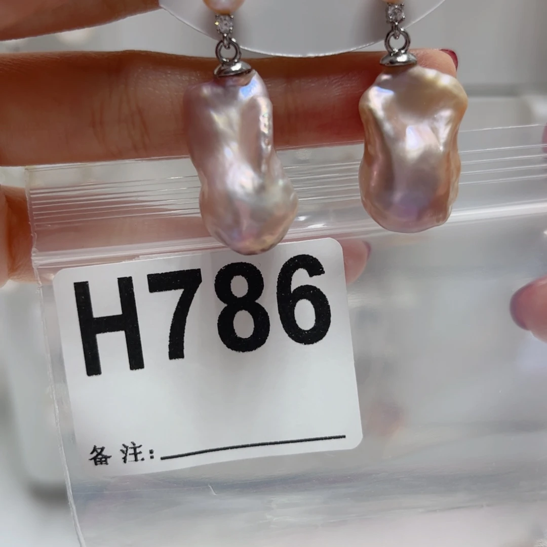 未镶嵌淡水珍珠颈饰