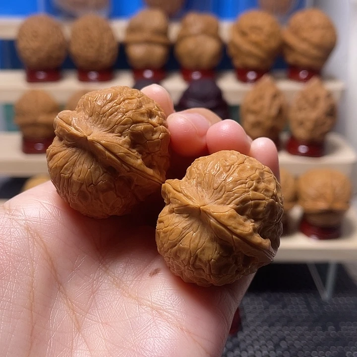 吊坠文玩核桃金龟子1