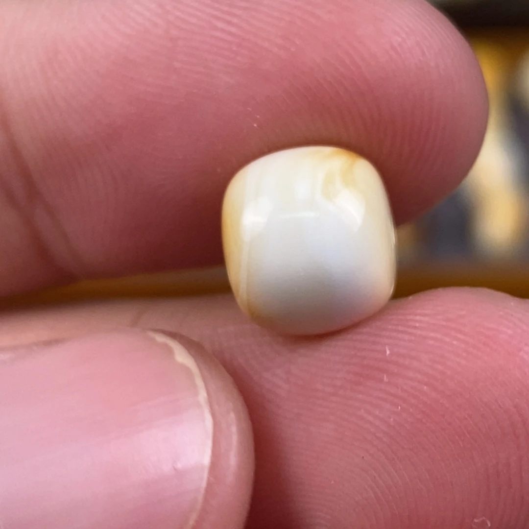 z***Z未镶嵌蜜蜡裸石配饰