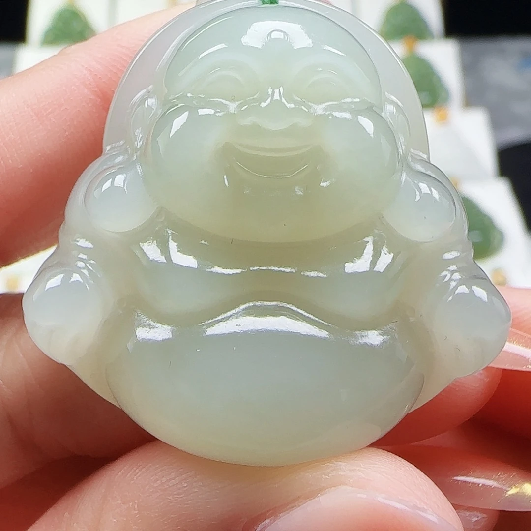 和田玉未镶嵌吊坠(赠链)