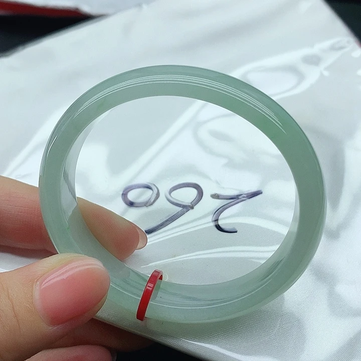 未镶嵌手镯翡翠260