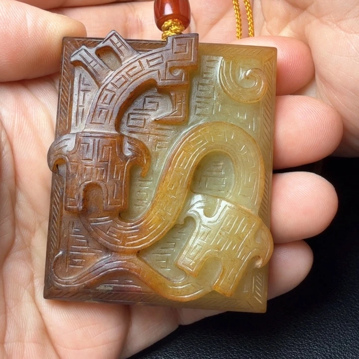 本***主和田玉（糖玉）未镶嵌挂件