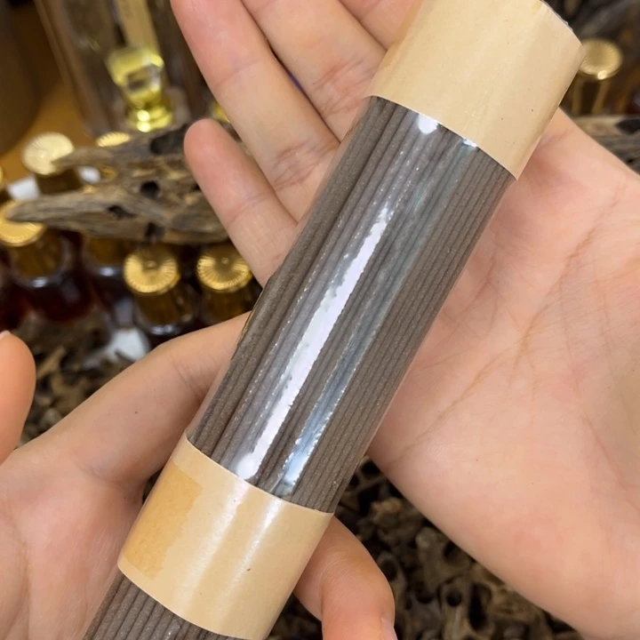 绿奇楠海南高山老料黑棋线香纯化100