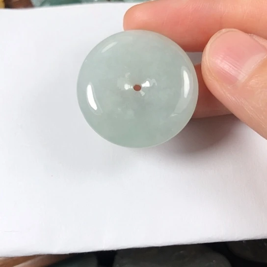 翡翠未镶嵌颈饰缅甸A货，每天下午1点半开播