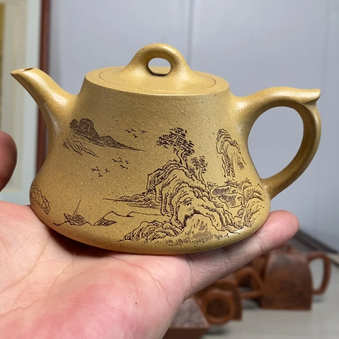 紫砂茶壶原矿泥料传统工艺制作