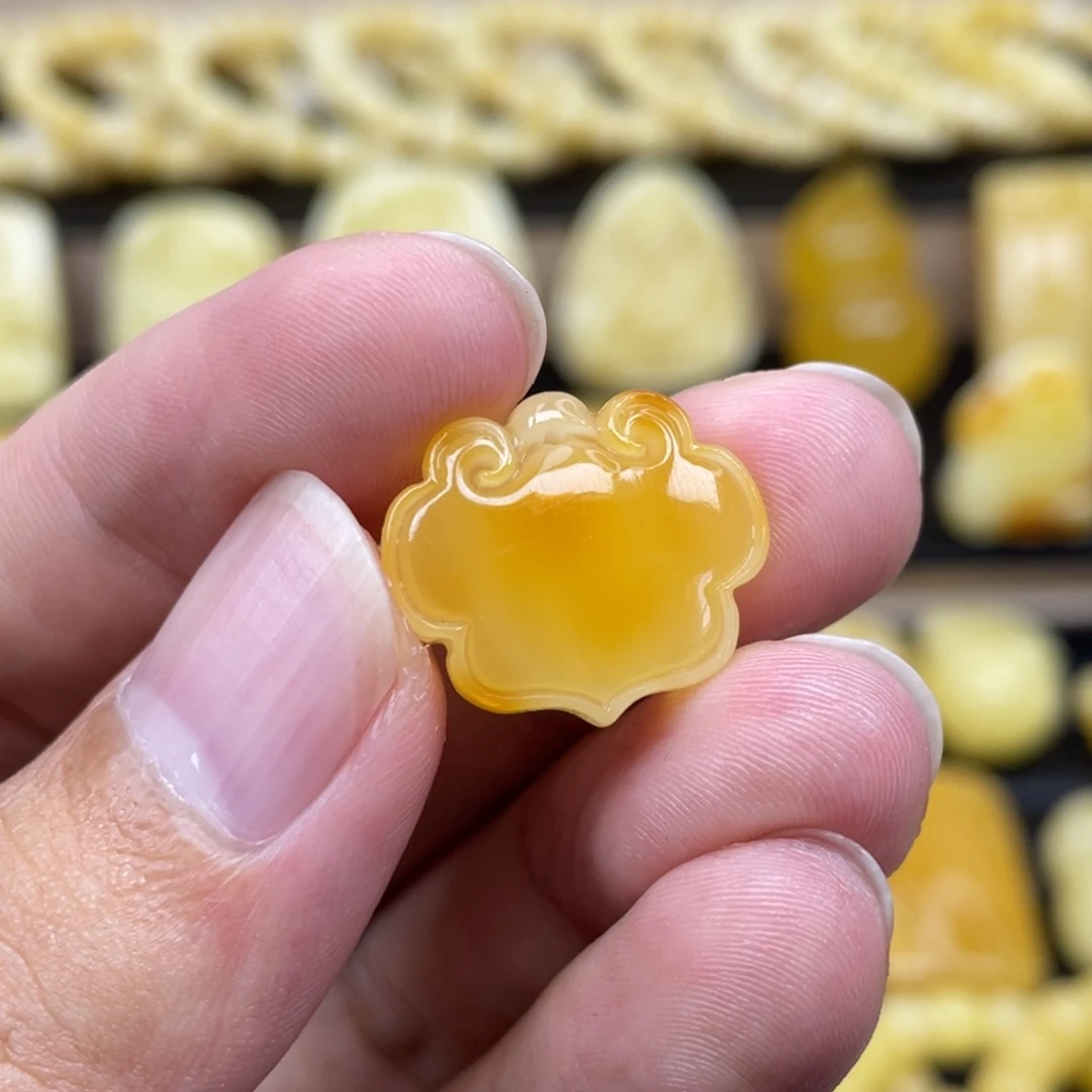 琥珀未镶嵌裸石琥珀蜜蜡