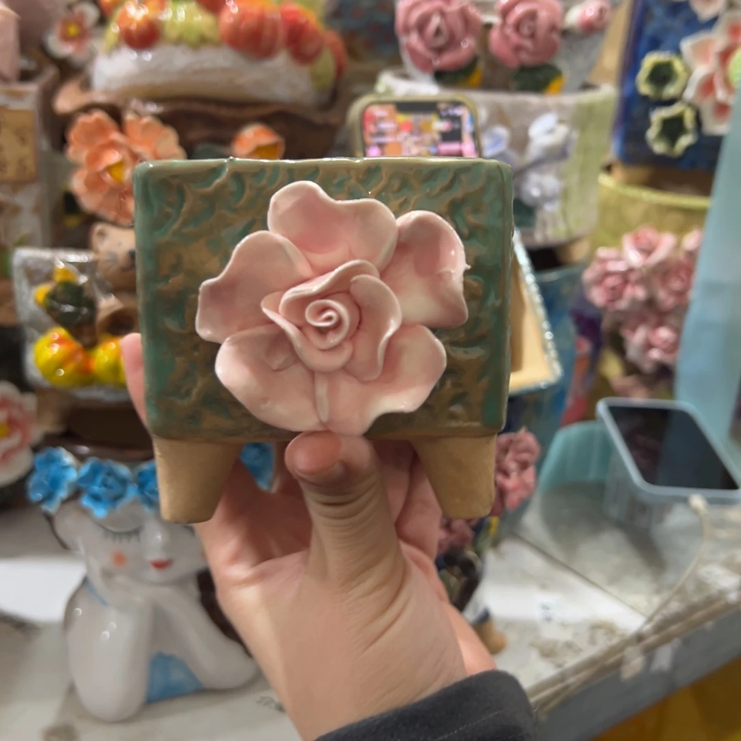 花盆，拍满20发货，退款拉黑