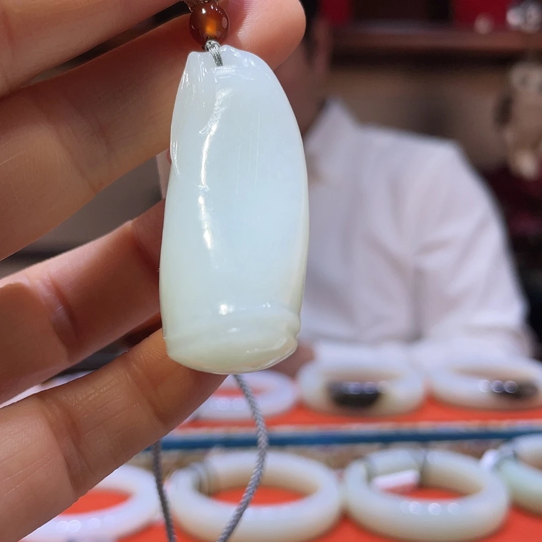 和田玉（白玉）未镶嵌颈饰