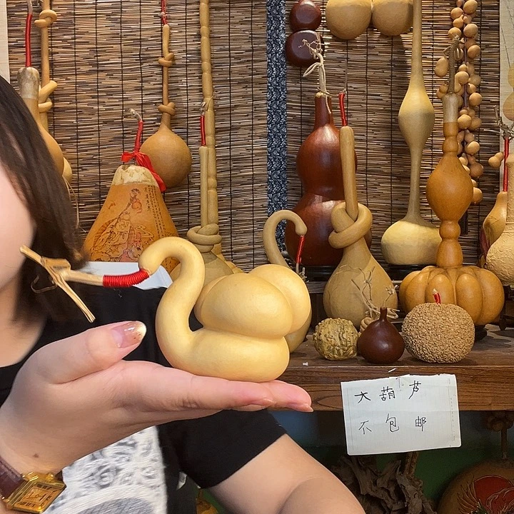 邱***哥小天鹅葫芦葫芦芦