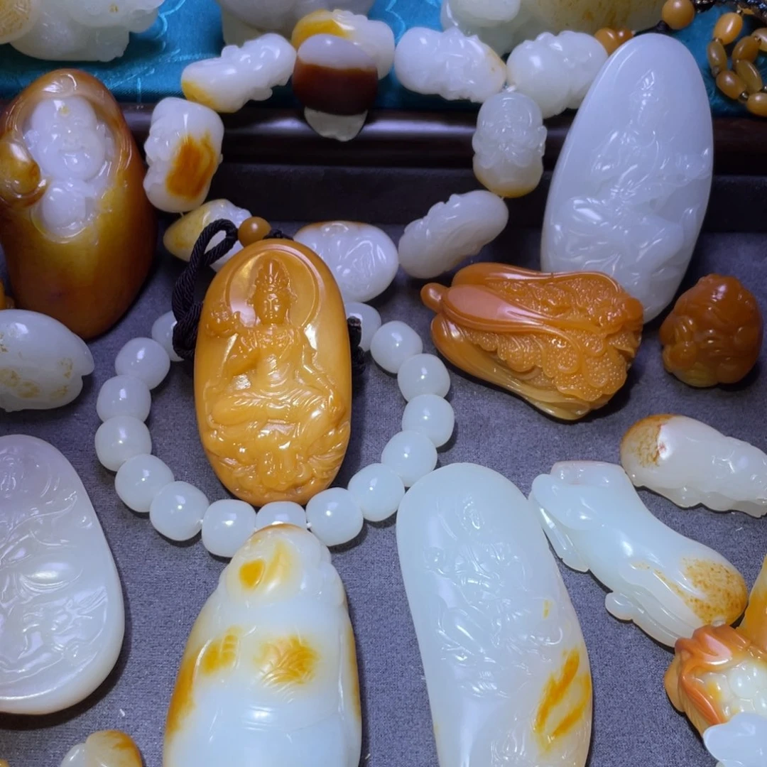 和田玉未镶嵌挂件