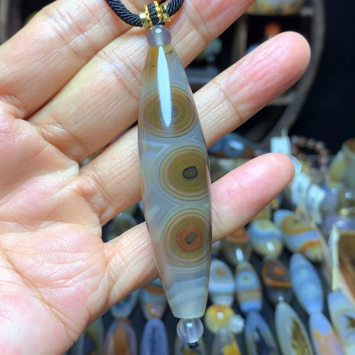未镶嵌颈饰玛瑙/玉髓