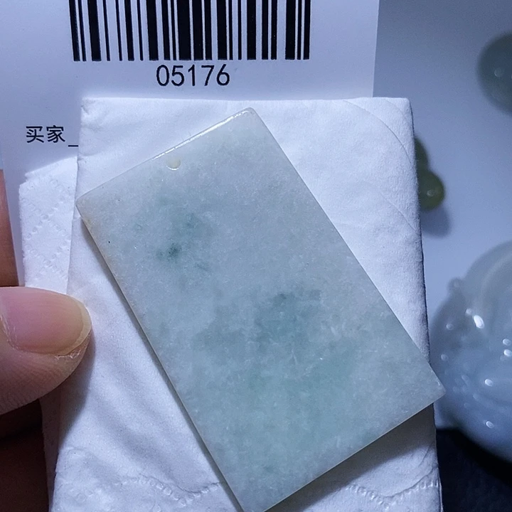 翡翠未镶嵌颈饰天光墟翡翠市场现金代购