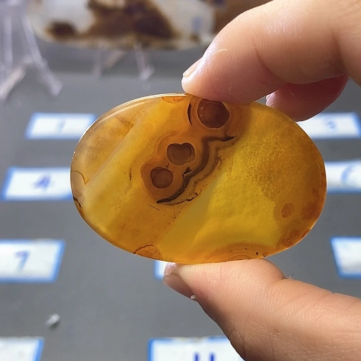 玛瑙/玉髓未镶嵌珠宝半成品