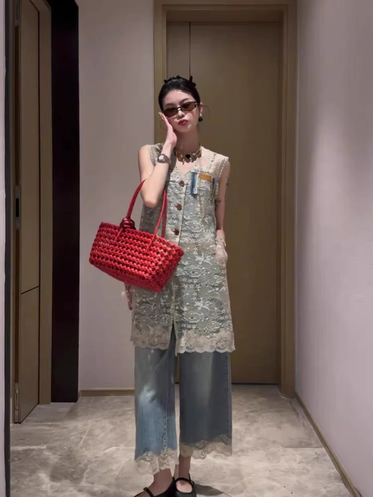 夏日绝美穿搭欧若风蕾丝罩衫牛仔裤套装女2025新款初夏搭配一整套