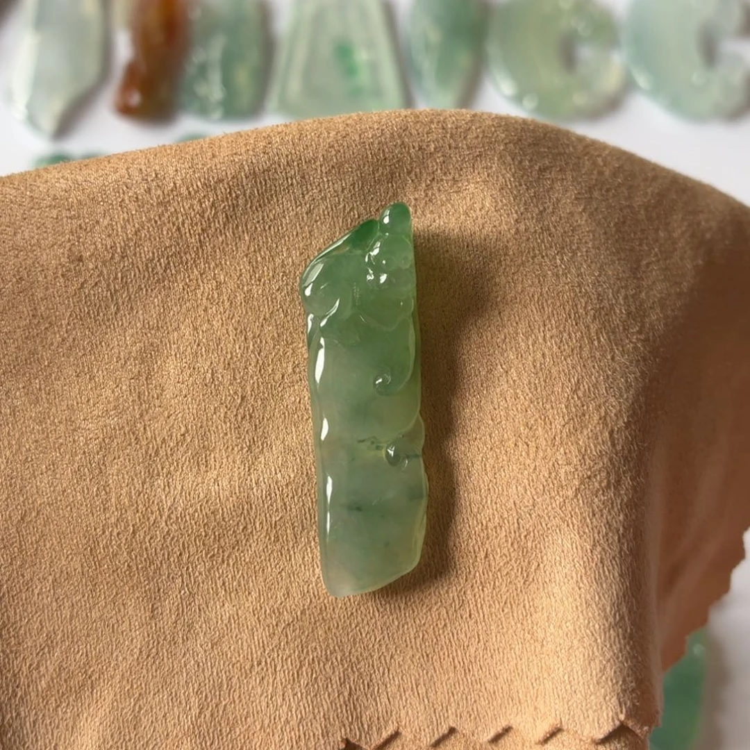 定制翡翠未镶嵌天然缅甸翡翠A货