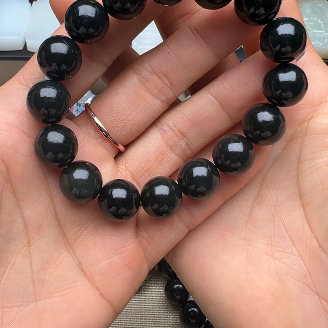 和田玉（糖玉）未镶嵌手链