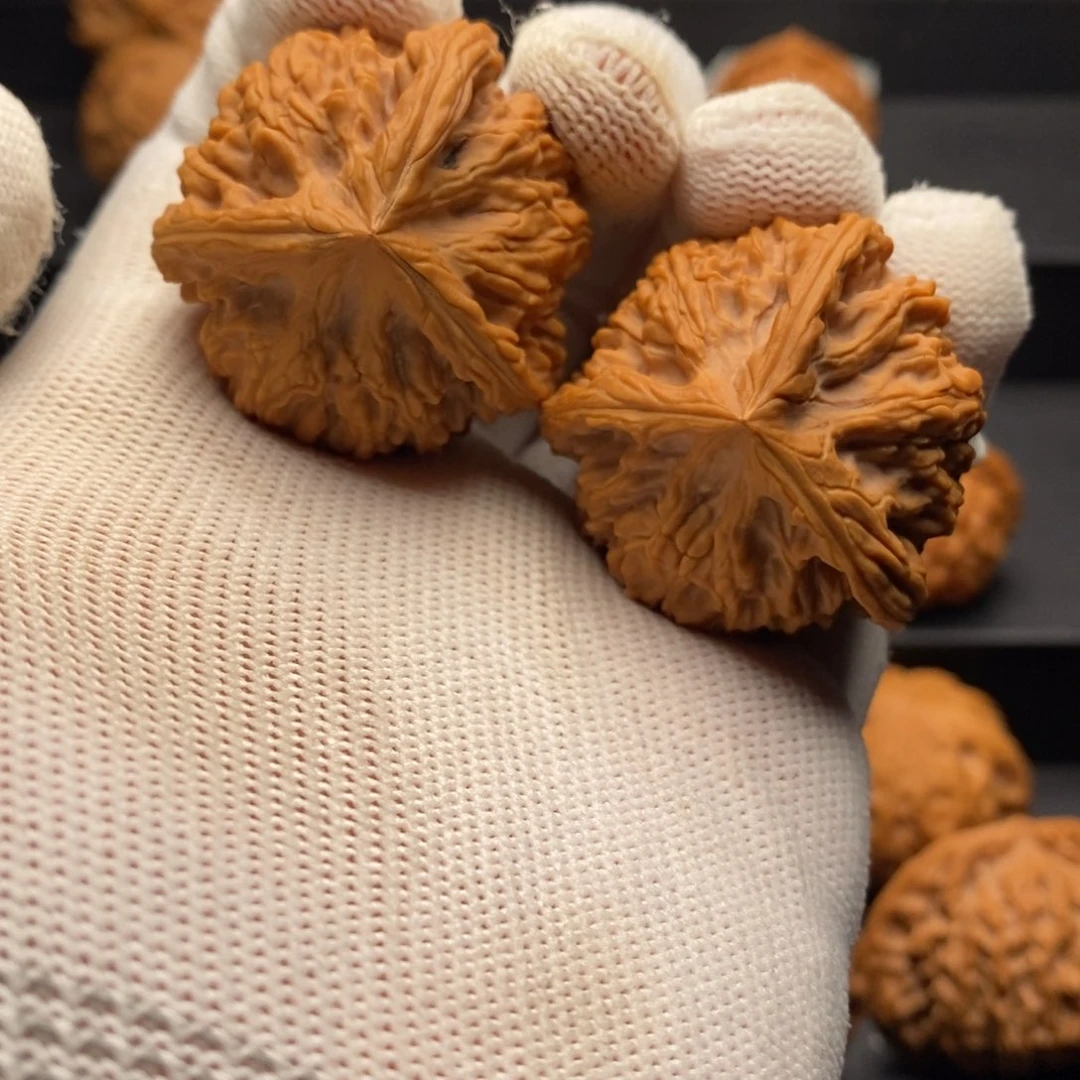 文玩核桃把件平**事39尺文山三棱