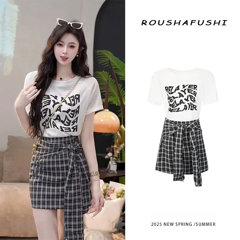 白色斜肩字母印花薄款短袖T恤女春夏季绑带高腰格子半身裙两件套