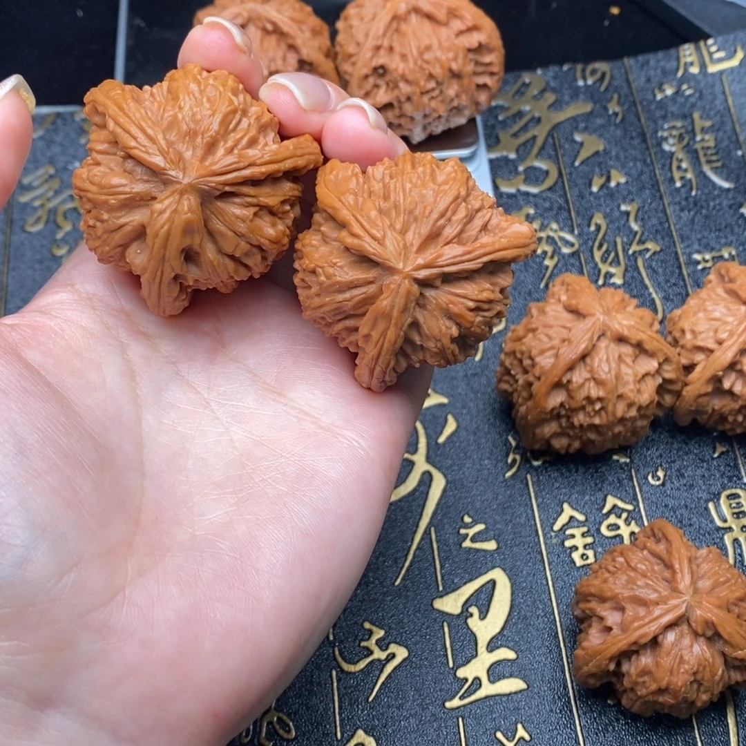 达***儿吊坠文玩核桃111111111111