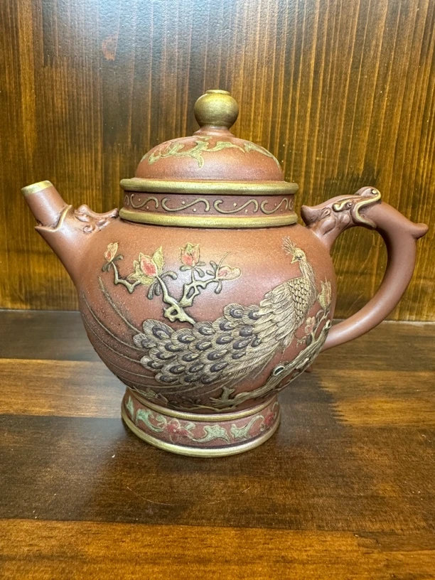 红泥宫灯描金老壶600CC