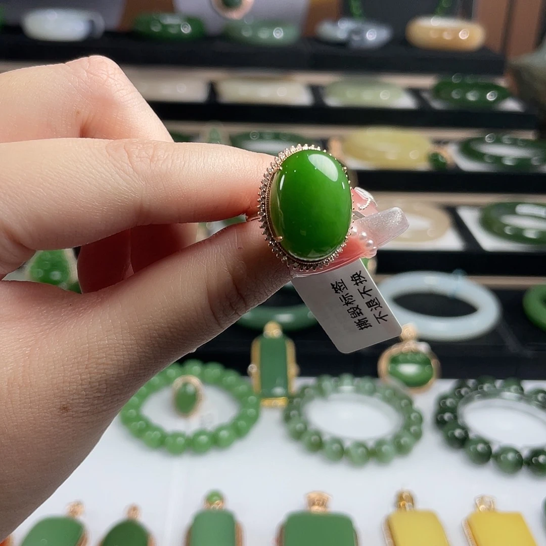 和田玉戒指未镶嵌