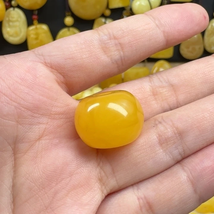 哆***咪蜜蜡未镶嵌珠宝奇石