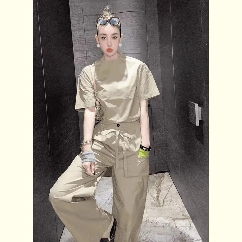 2025夏季气质套装女轻奢高级感大方得体穿搭卡其色上衣长裤两件套