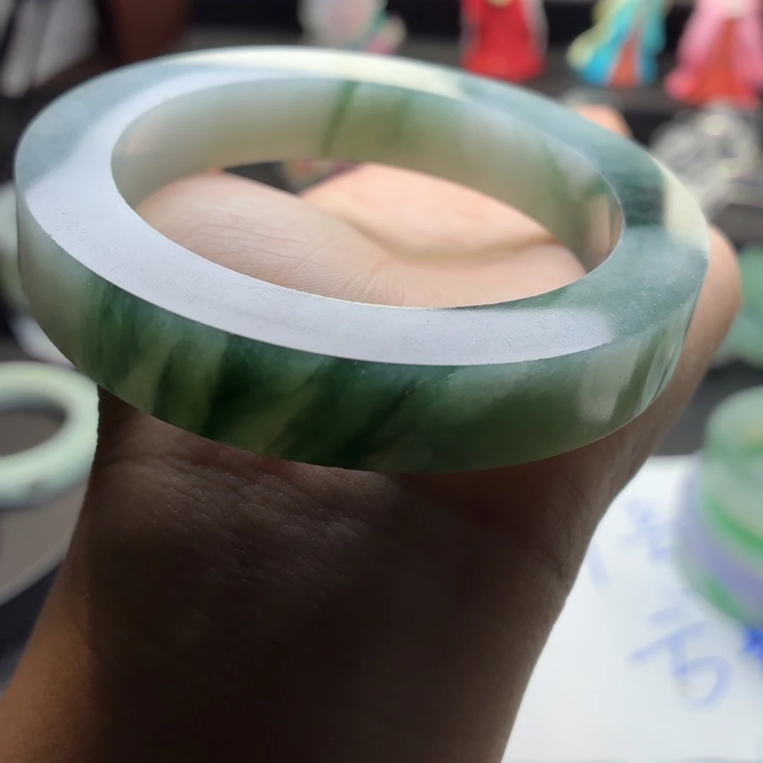 定制翡翠未镶嵌翡翠A货多样性发一