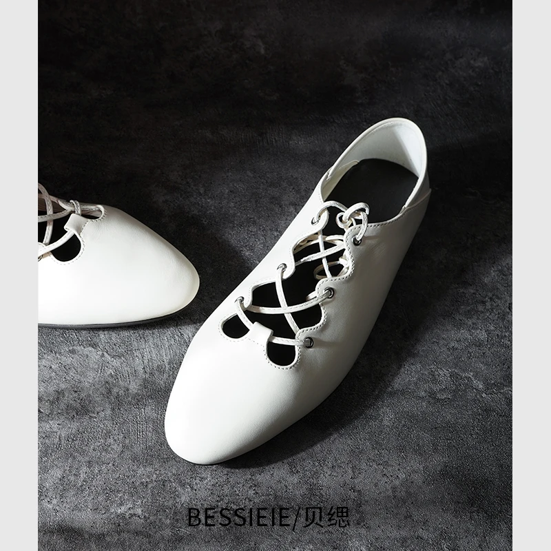 BESSIEIE/贝缌 英伦浅口平底鞋绑带两穿小单鞋