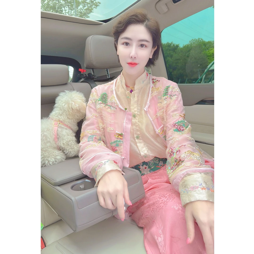 2354《碧波琉璃》亮片绣外套