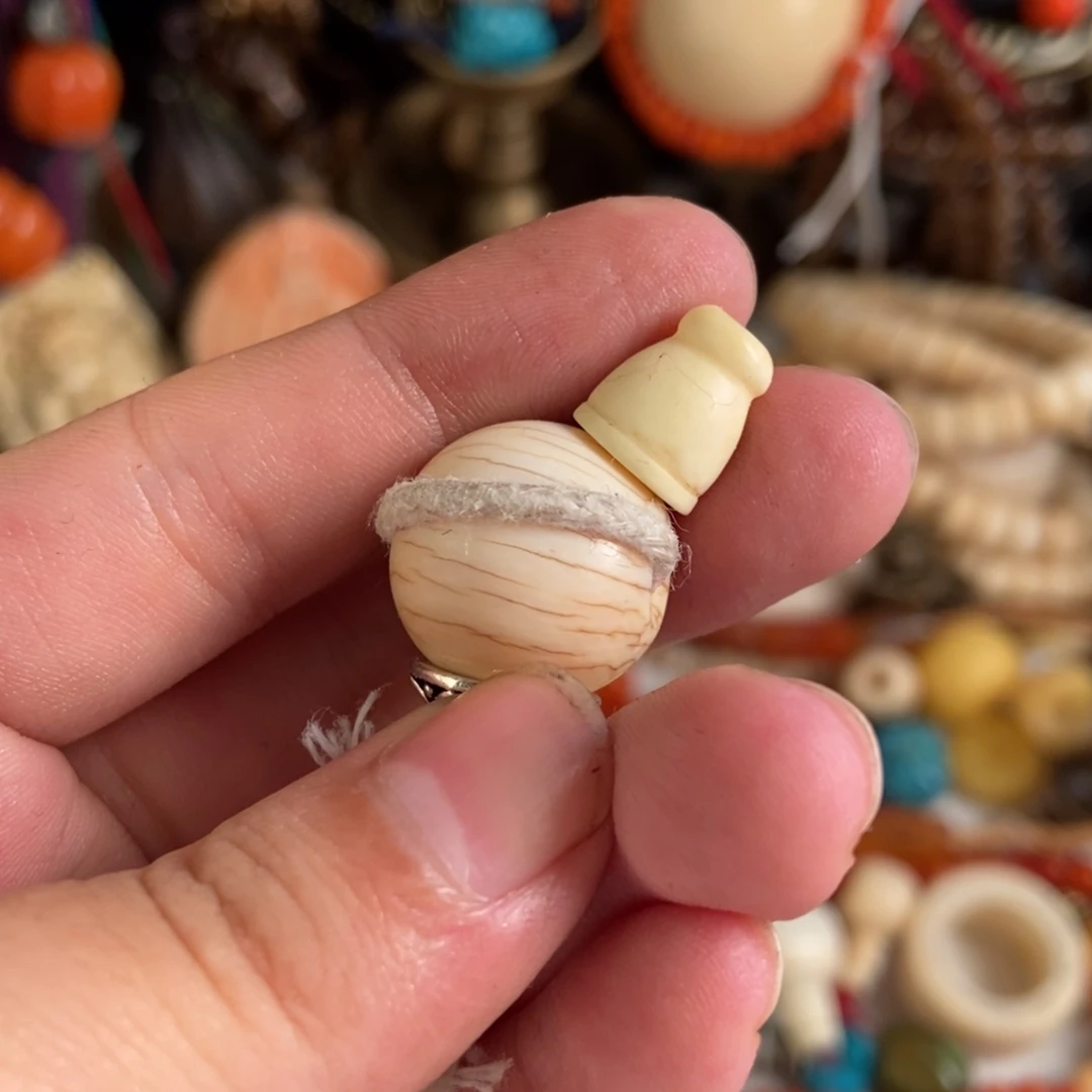 飘***叶柏香籽/百香籽吊坠喜马拉雅招财