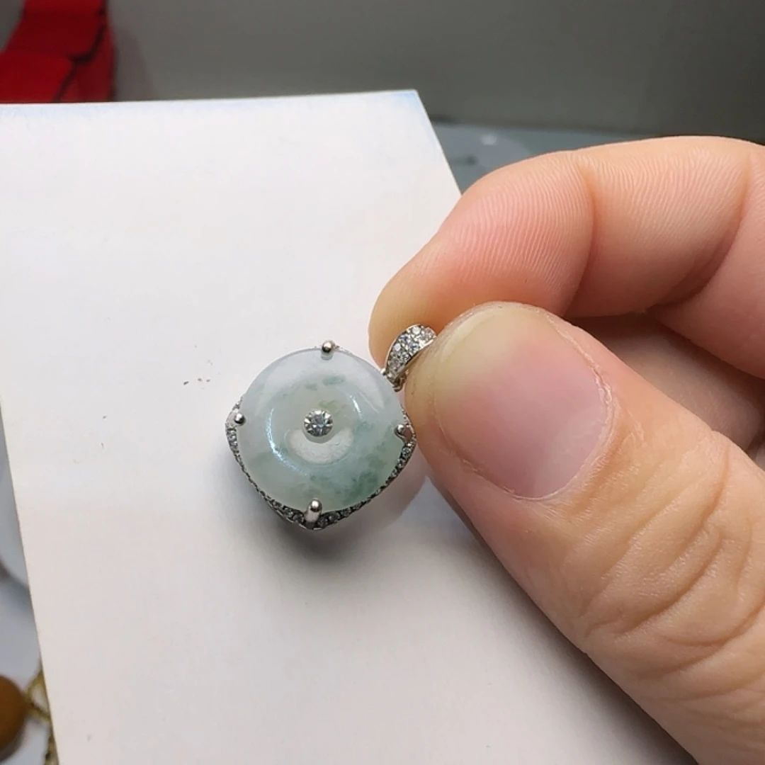 翡翠银S925镀金镶嵌颈饰